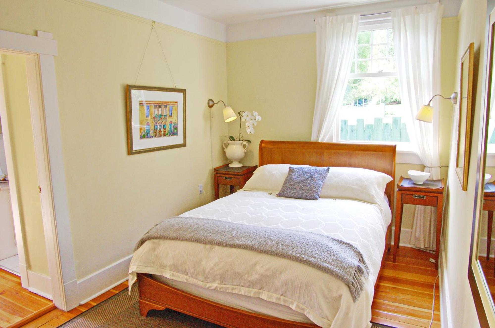 Fairholme Manor Inn Виктория Стая снимка
