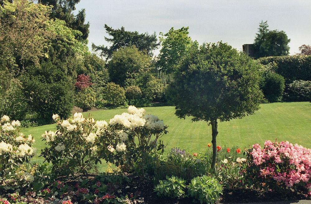 Fairholme Manor Inn Виктория Екстериор снимка